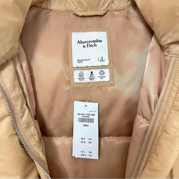 Abercrombie & Fitch puffer coat - Picture 2 of 6